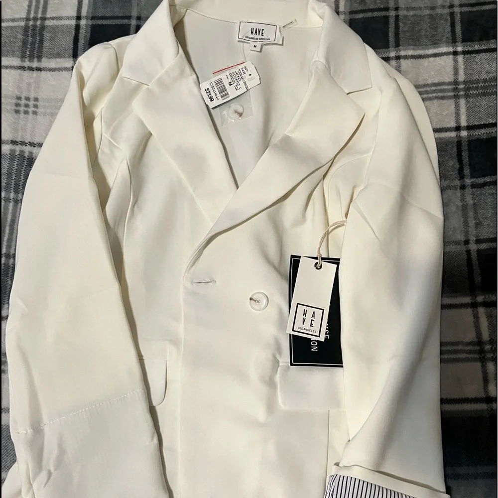 Blazer - Picture 1 of 3